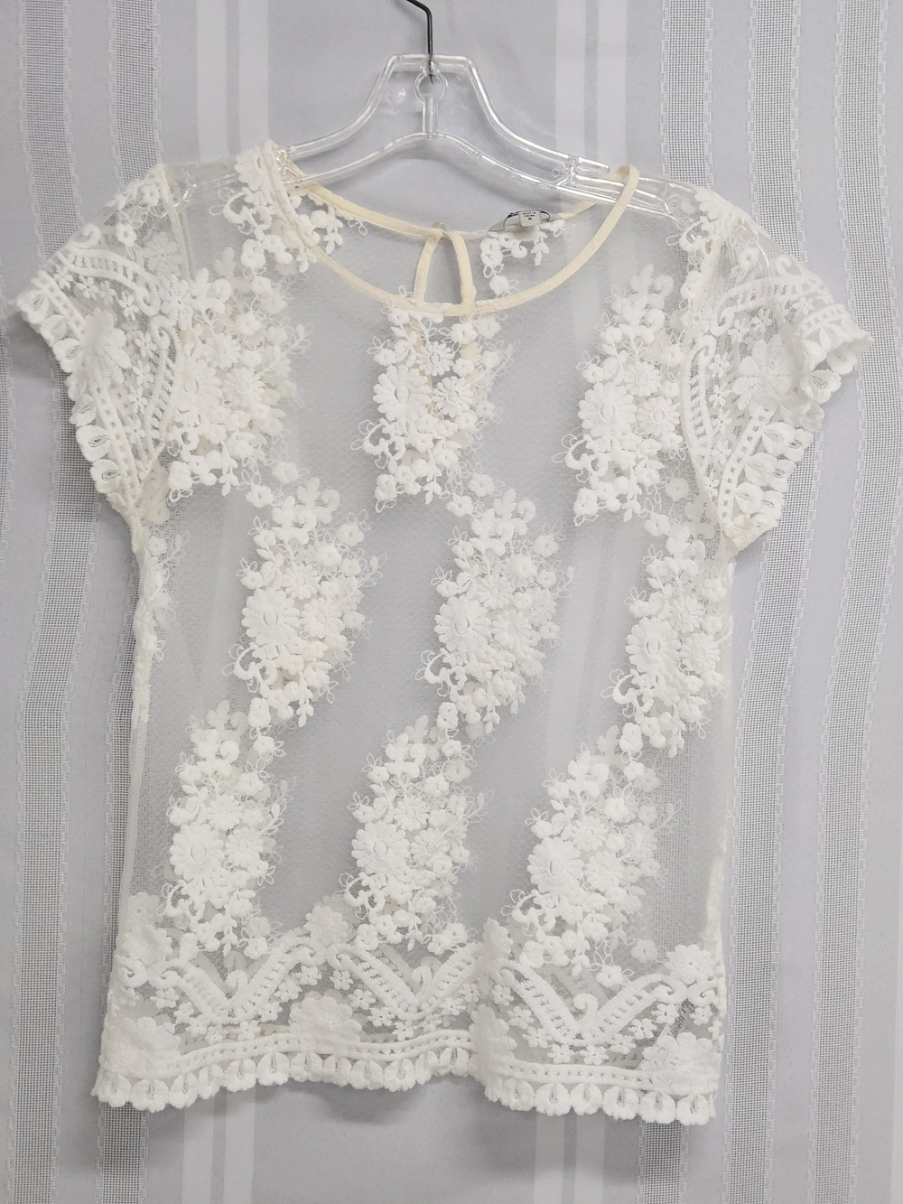 Guess White Floral Lace Sheer Blouse Size MEDIUM